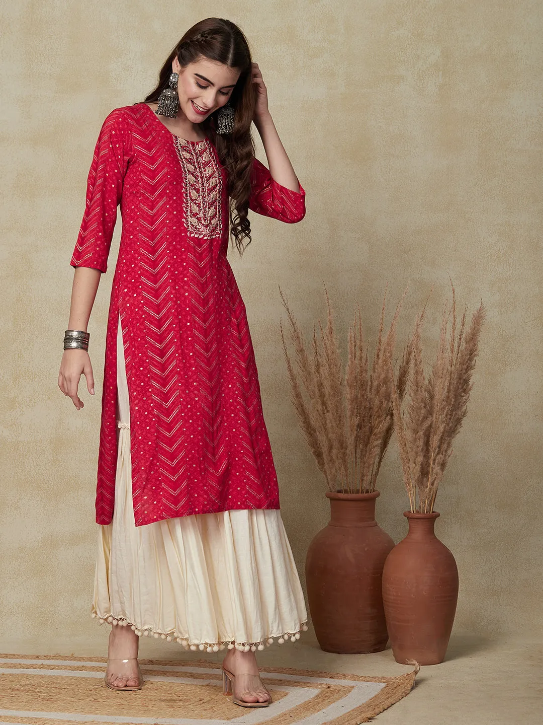 Abstract & Geometric Barfi Printed Mirror & Resham Embroidered Kurta - Red