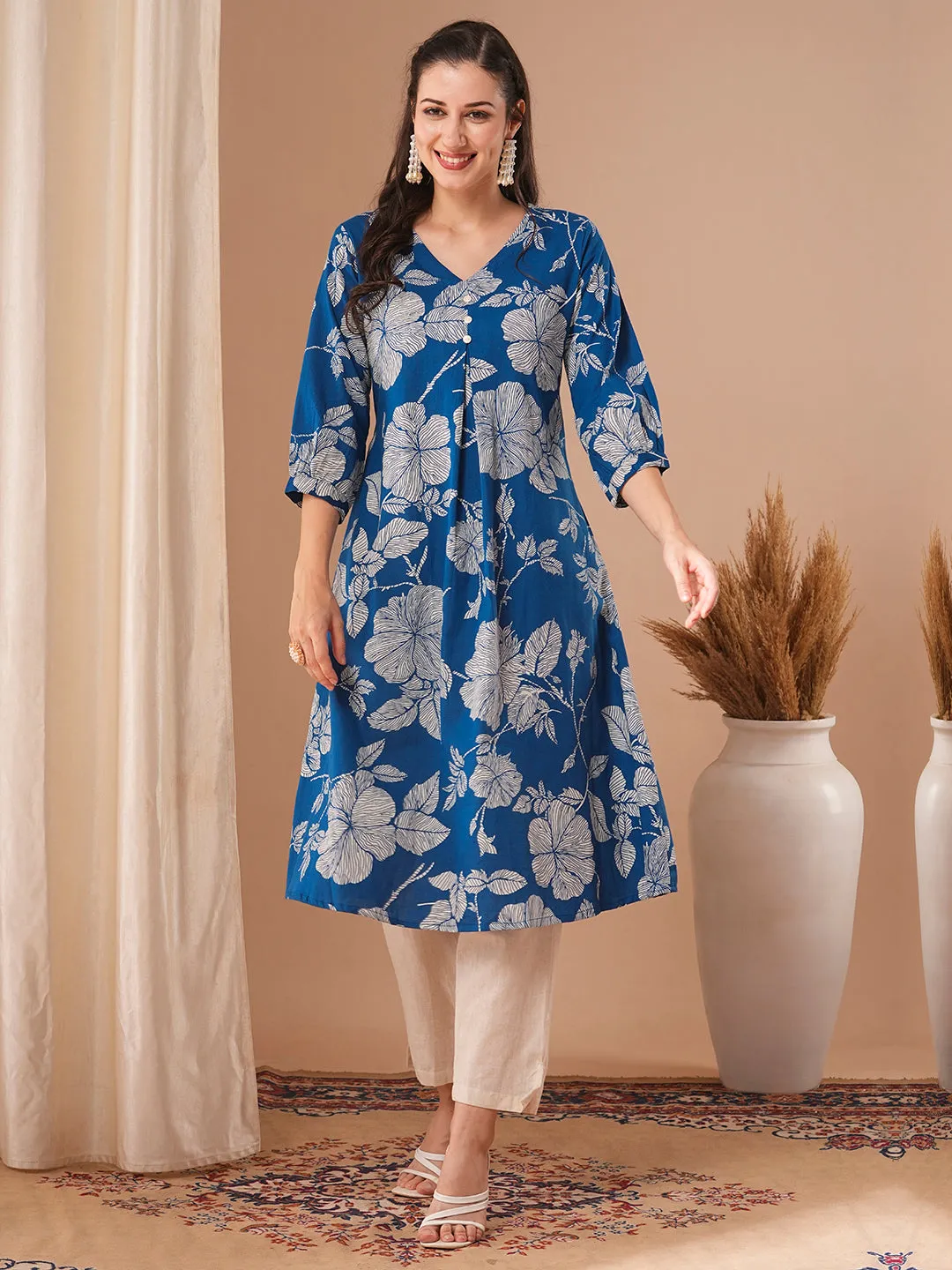 Abstract Floral Printed A-Line Cotton Flax Kurta with Pant - Blue