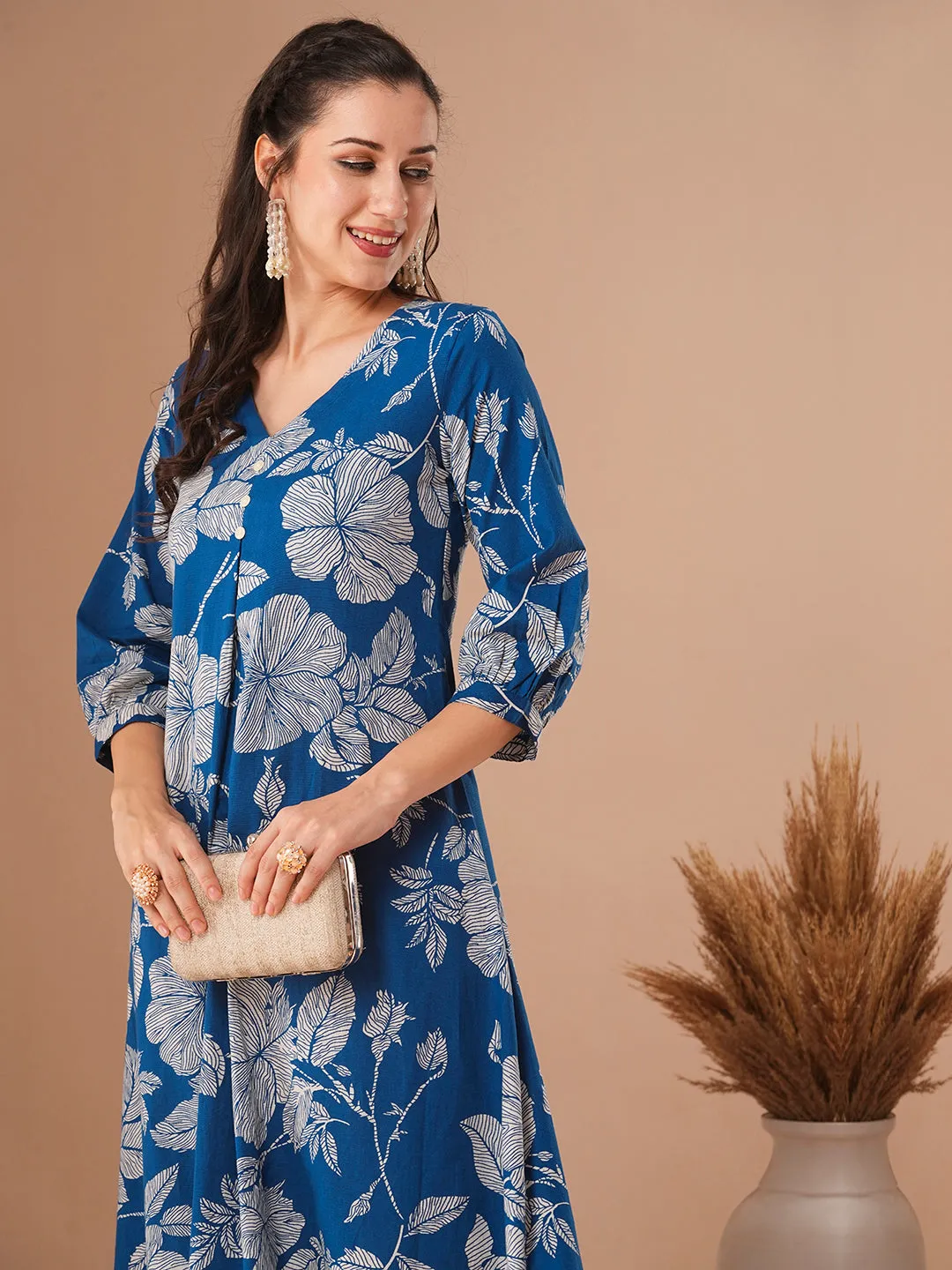 Abstract Floral Printed A-Line Cotton Flax Kurta with Pant - Blue