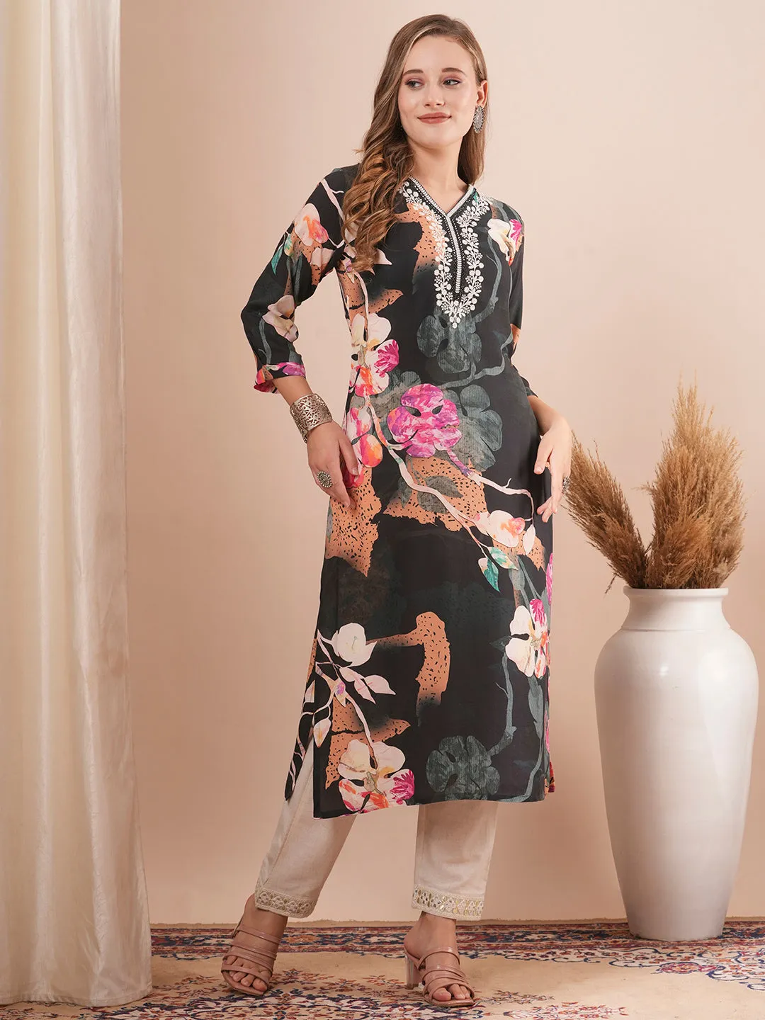 Abstract Floral Printed Embroidered Straight Fit Kurta -Black