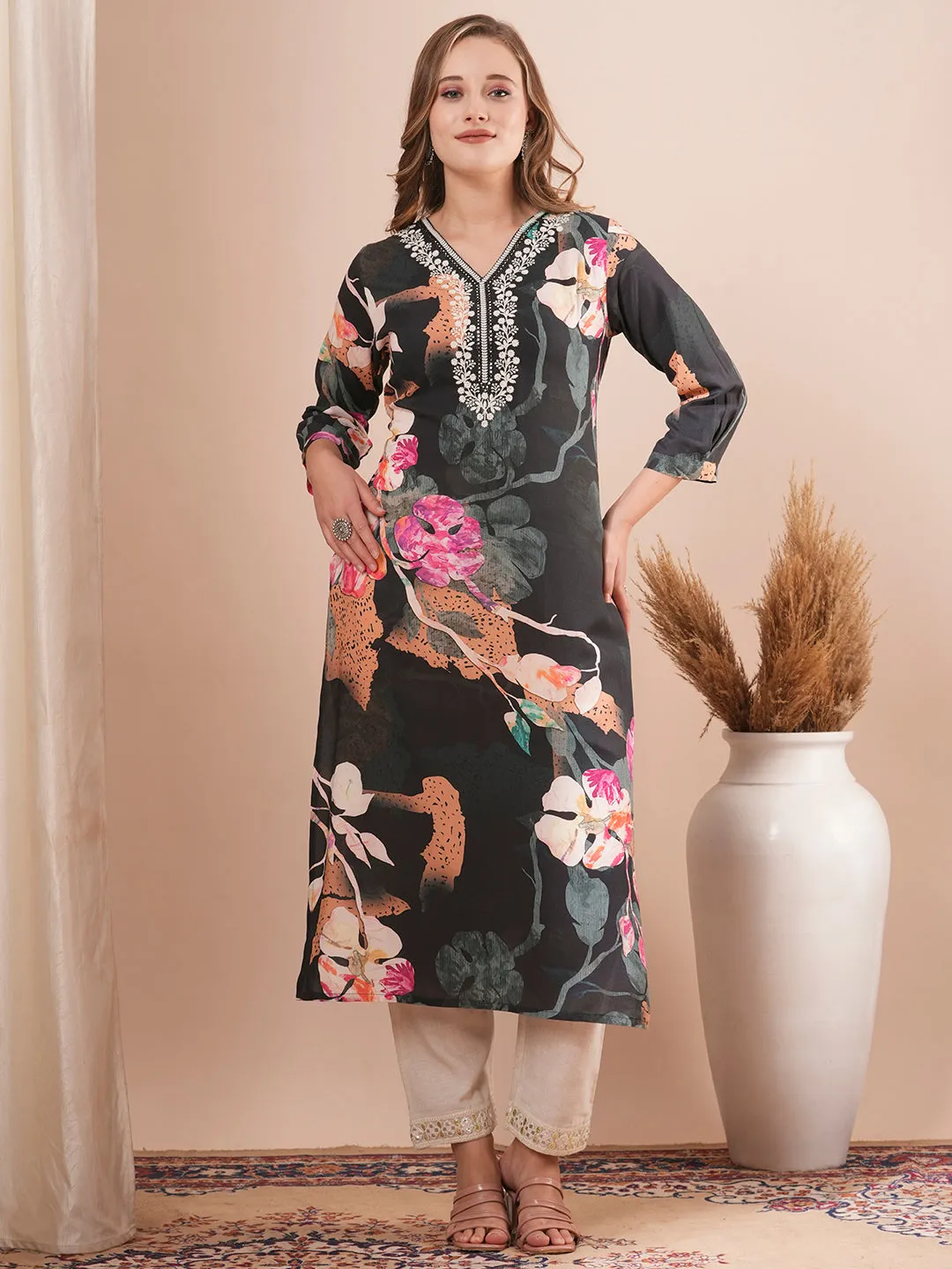 Abstract Floral Printed Embroidered Straight Fit Kurta -Black