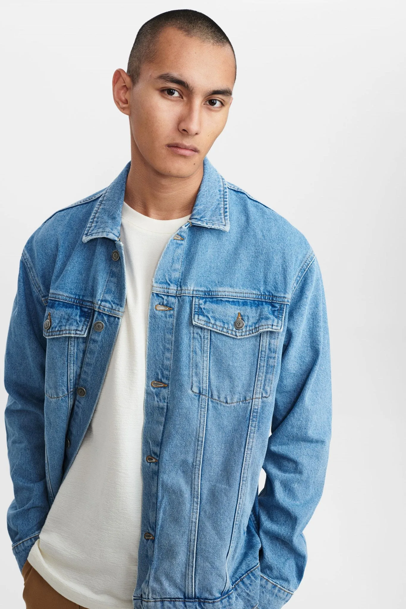 AKKARSTEN DENIM JACKET - Light Blue Denim