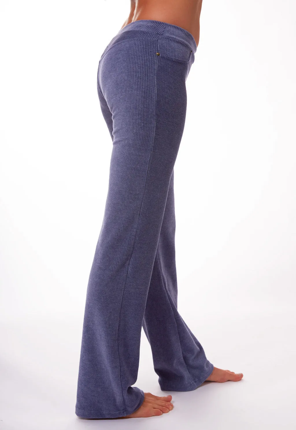 Classic Corduroy Pants - Size L