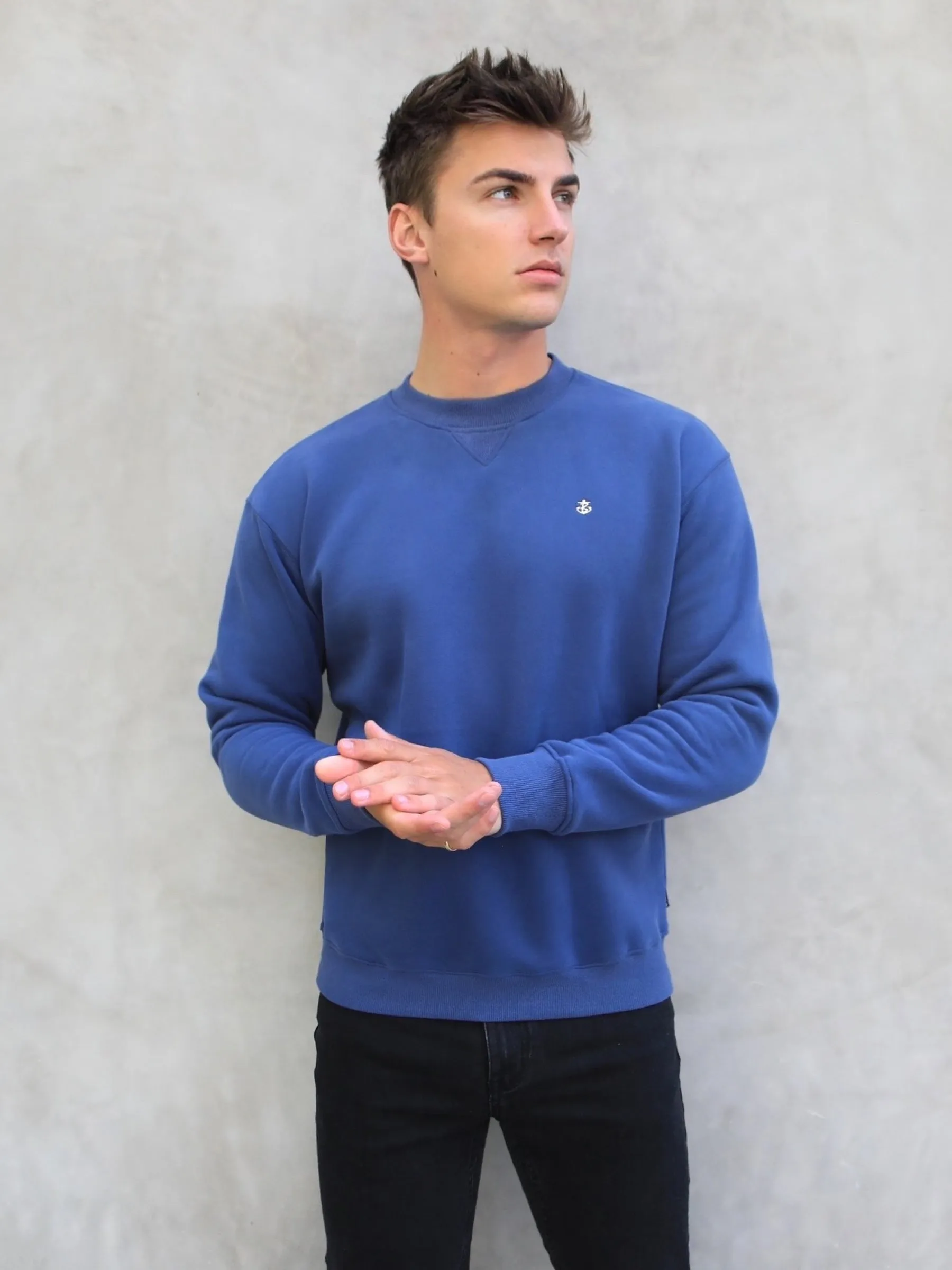 Preston Relaxed Jumper - Navy