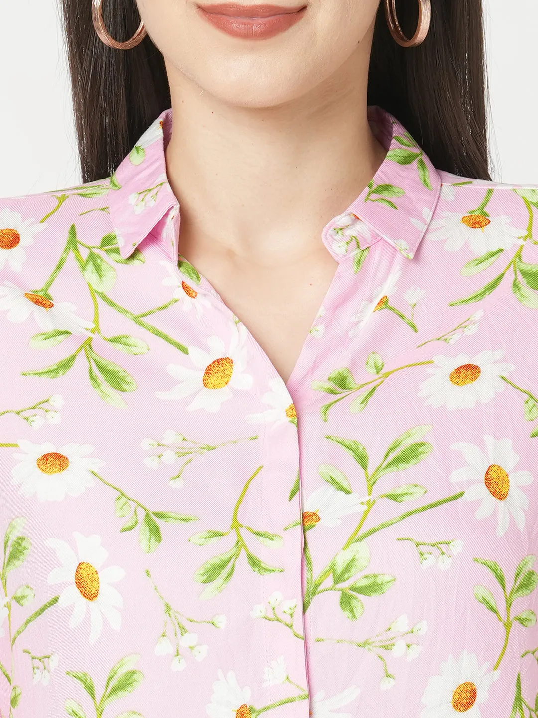 Women Slim Fit Pink Floral Printed Shirt